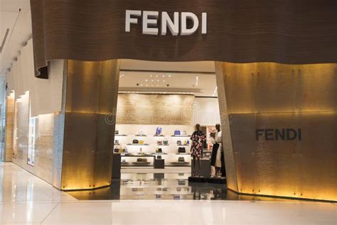 bnegozio piu famoso fendi|fendi wikipedia.